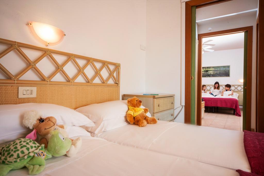 Hotel Doge Alba Adriatica Habitación foto